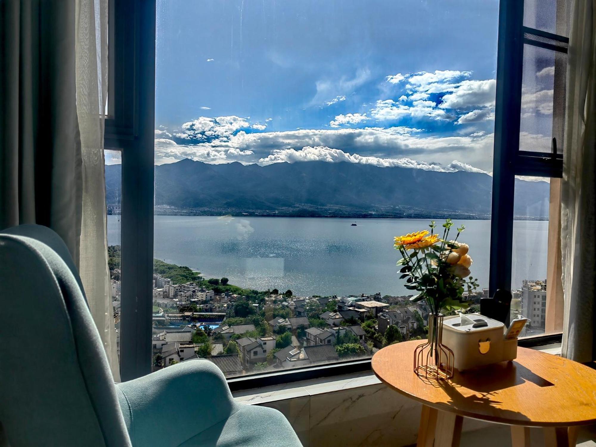 Dali Listening Sea View Villa大理听城海景别墅 エクステリア 写真