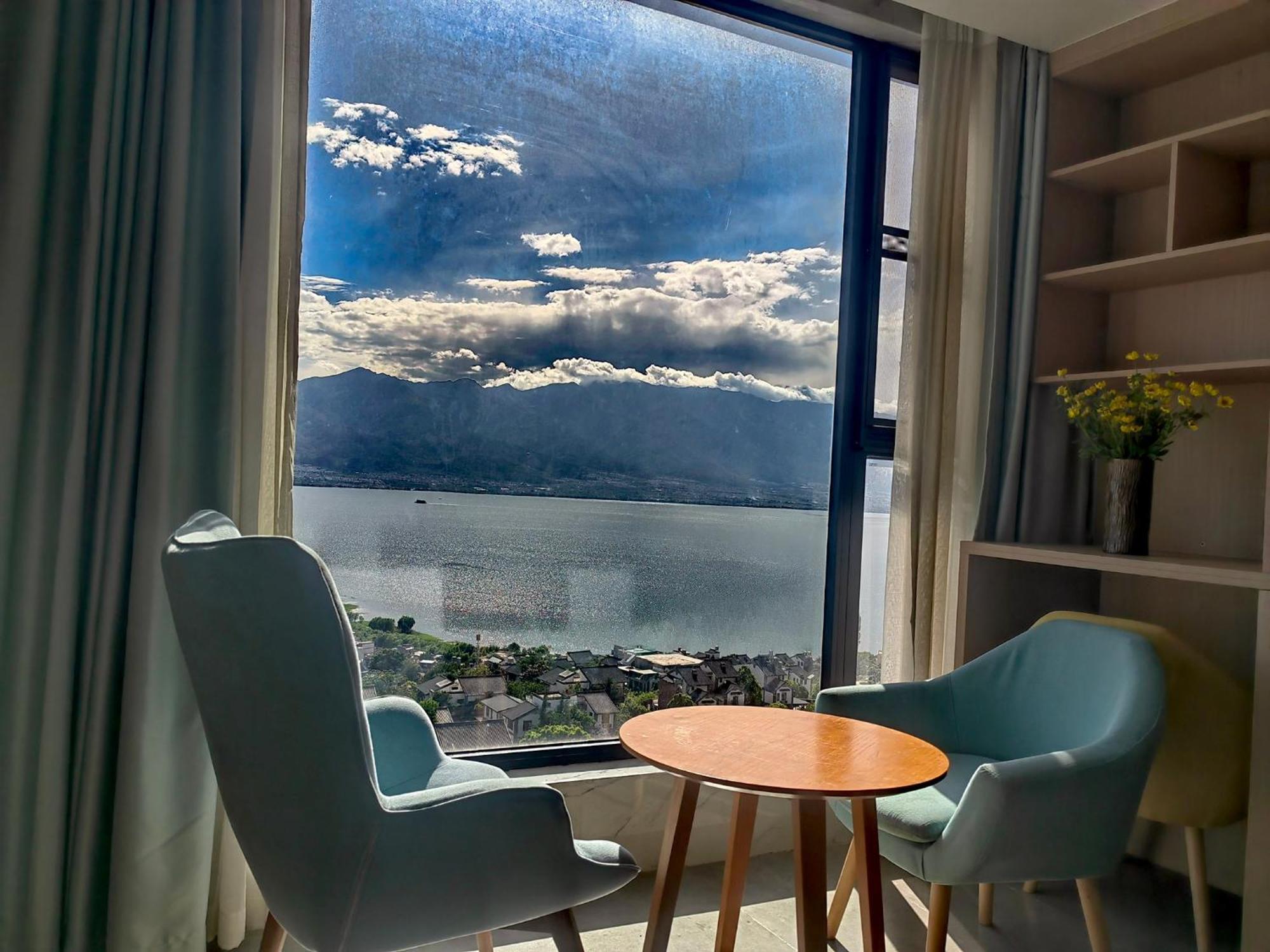 Dali Listening Sea View Villa大理听城海景别墅 エクステリア 写真