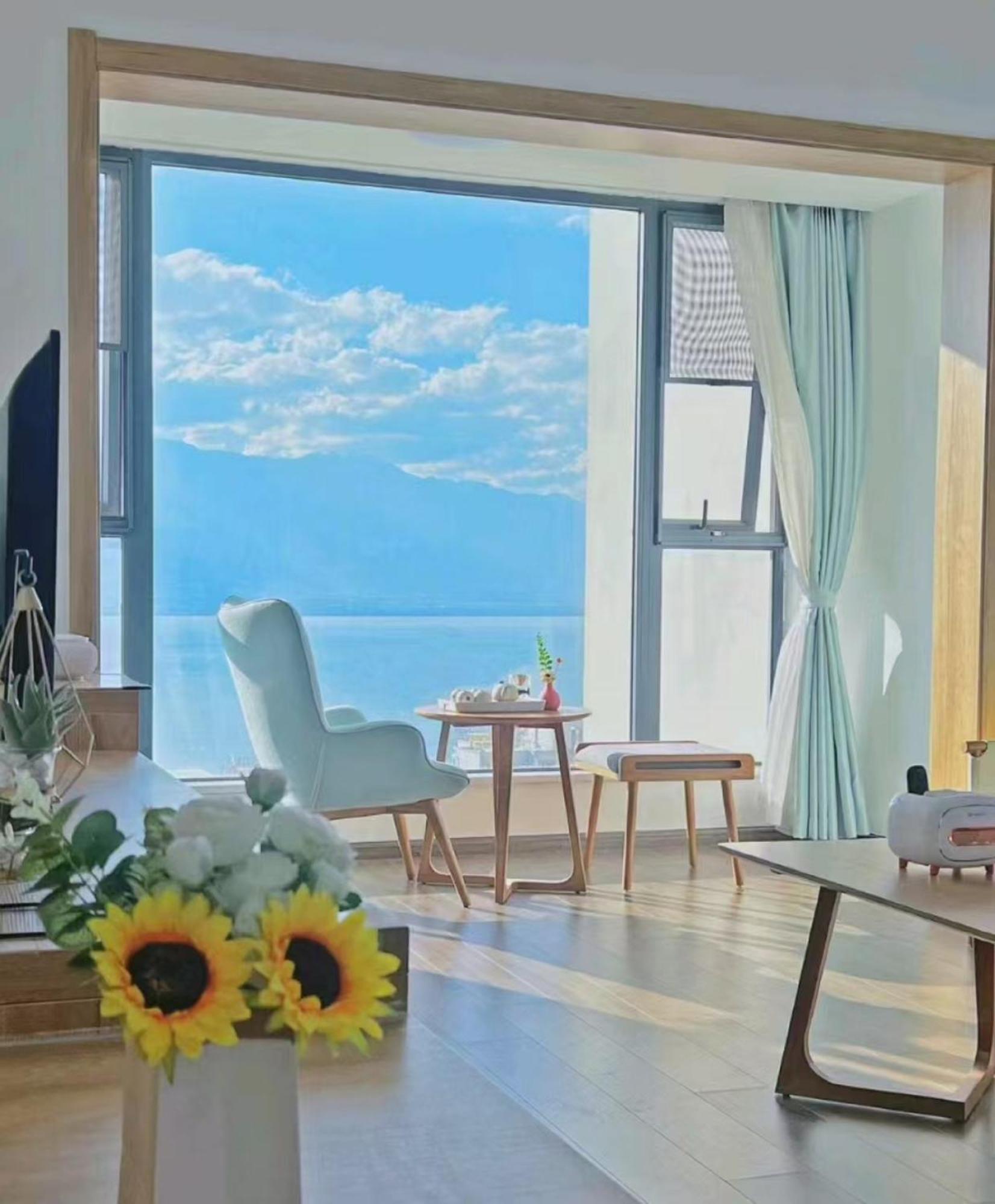 Dali Listening Sea View Villa大理听城海景别墅 エクステリア 写真